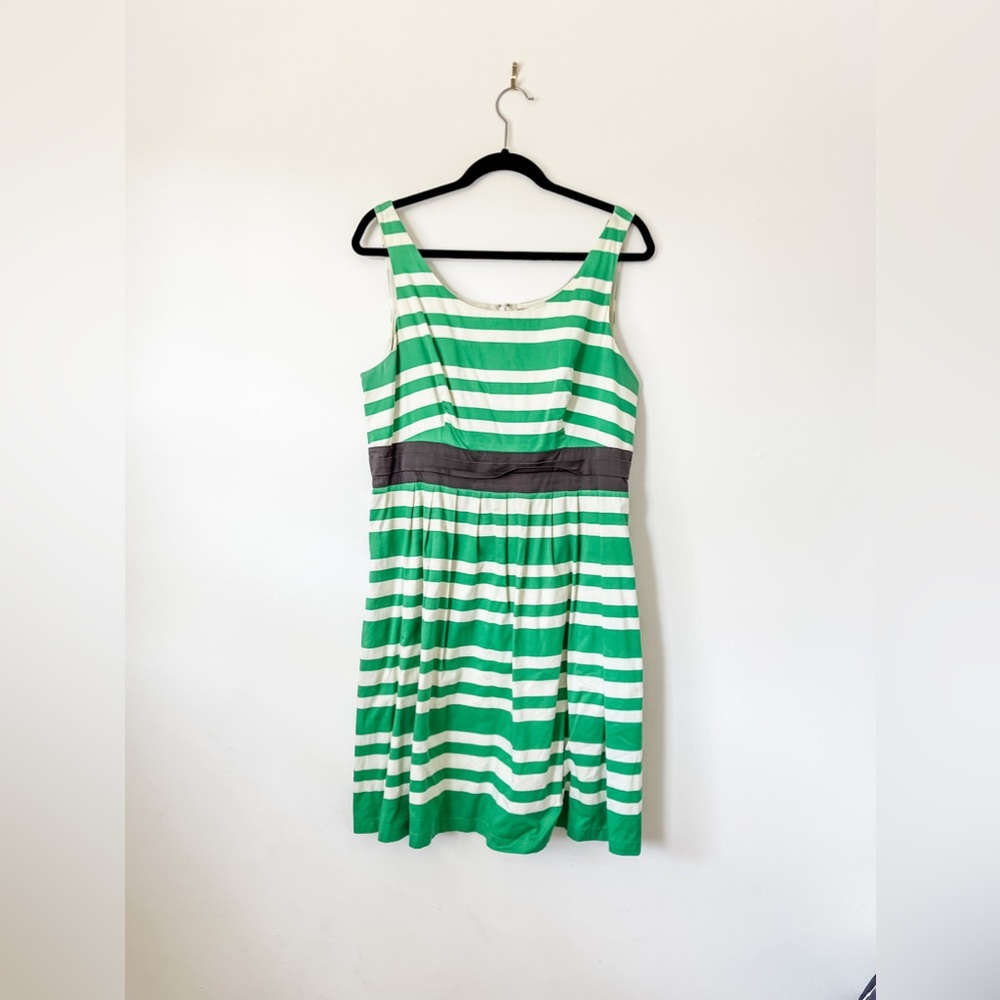 The limited green stripe dress, size 14